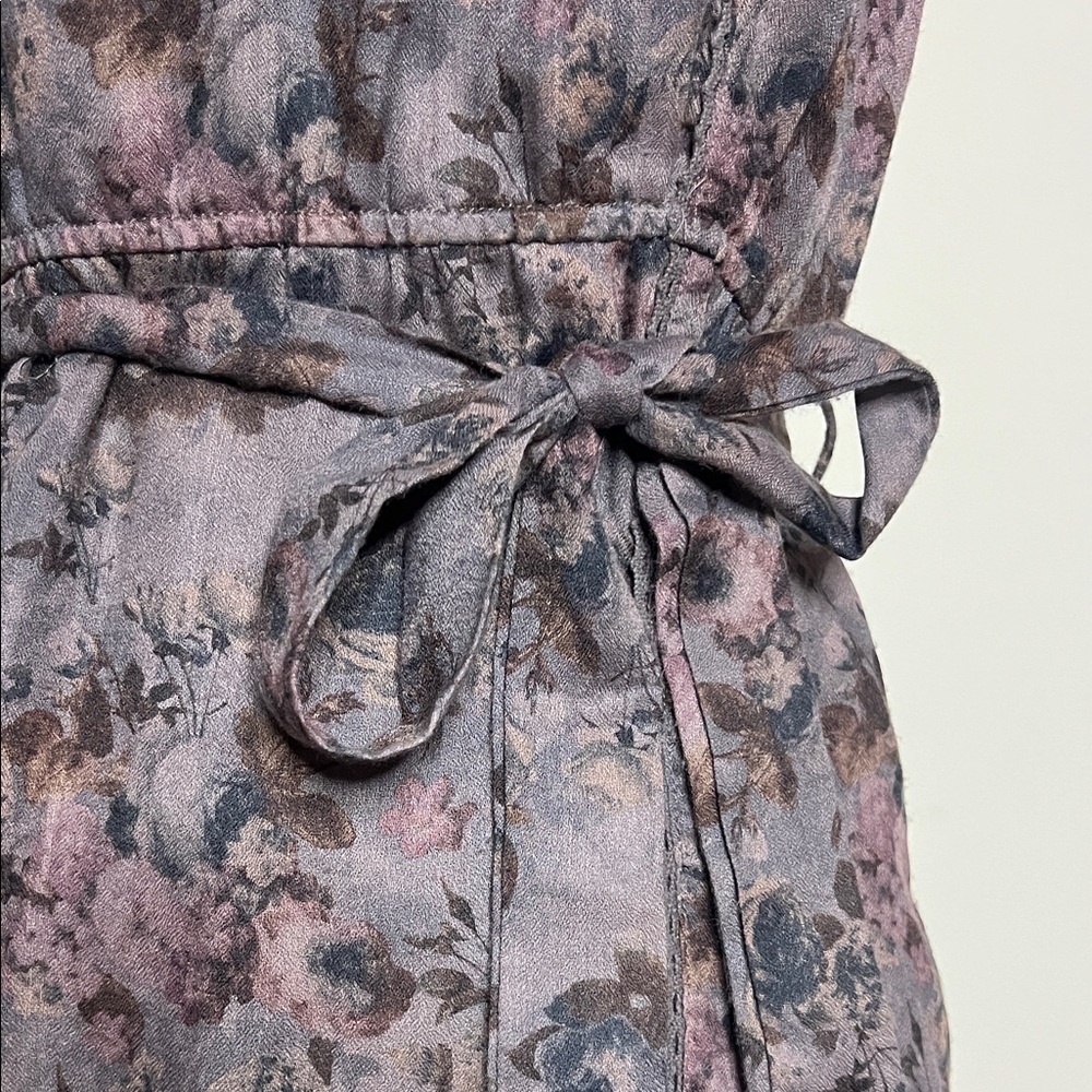 Forever 21 Floral Belted Mini Dress - Gray and Pink - Picture 9 of 15